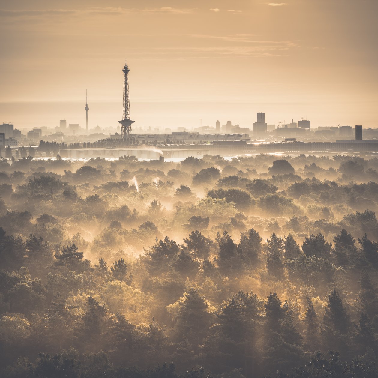 Drachenberg - As Duas Torres, Berlim, 2015 de Unbekannt Unbekannt