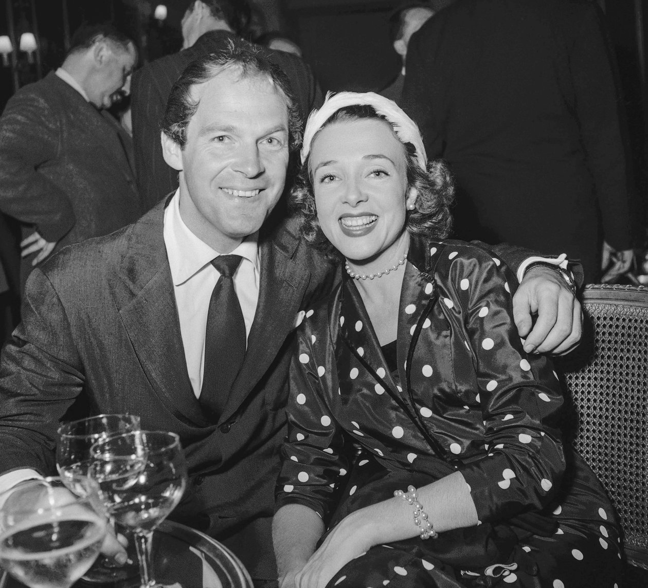Eleição da srta. Cinemonde, Paris, 27 de junho de 1950: Bill Marshall e Micheline Presle de Unbekannt Unbekannt