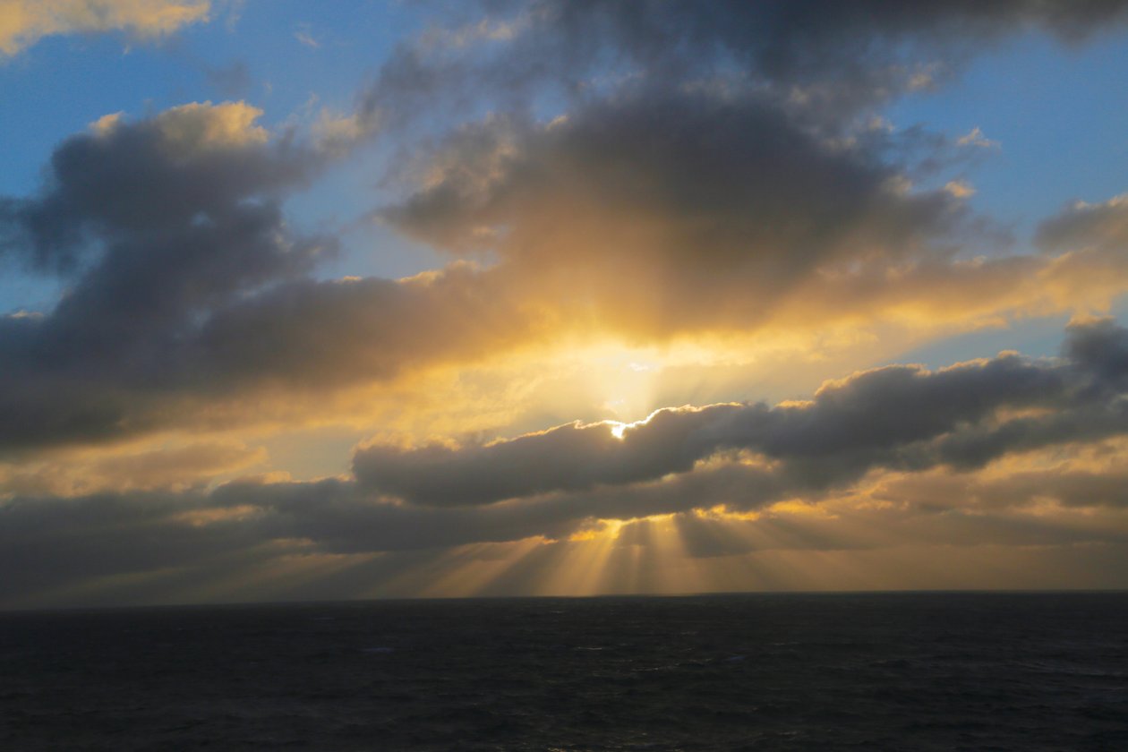 Raios De Um Por Do Sol, 2018 de Unbekannt Unbekannt