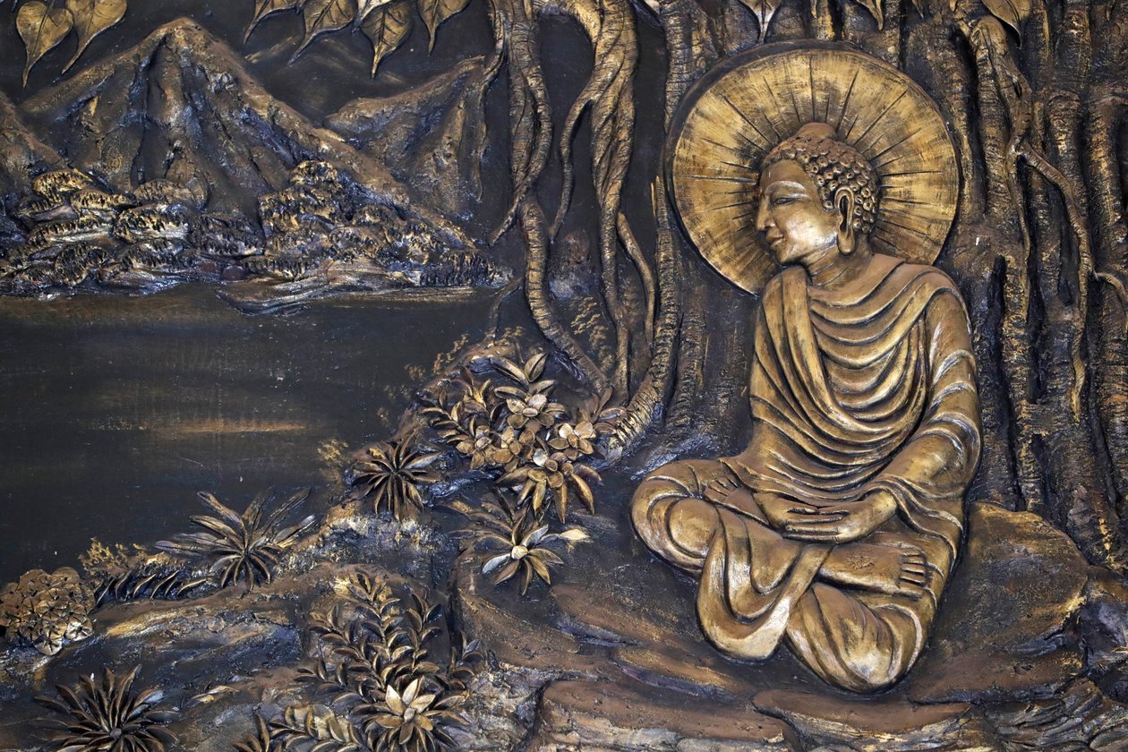 Tinh Xa Ngoc Tin templo budista, Buda Shakyamuni sentado em posição de meditação sob a árvore Bodhi, Dalat, Vietnã de Unbekannt Unbekannt