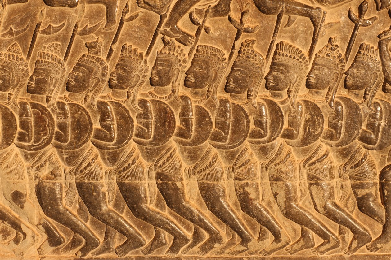 Angkor Wat. Detalhe da Escultura de Alívio da Batalha de Kurukshetra Siem Reap Cambodja de Unbekannt