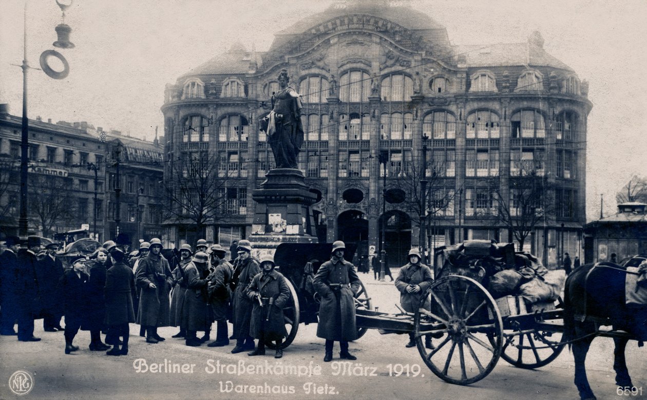 Batalhas de rua em Berlim, março de 1919 de Unbekannter Künstler