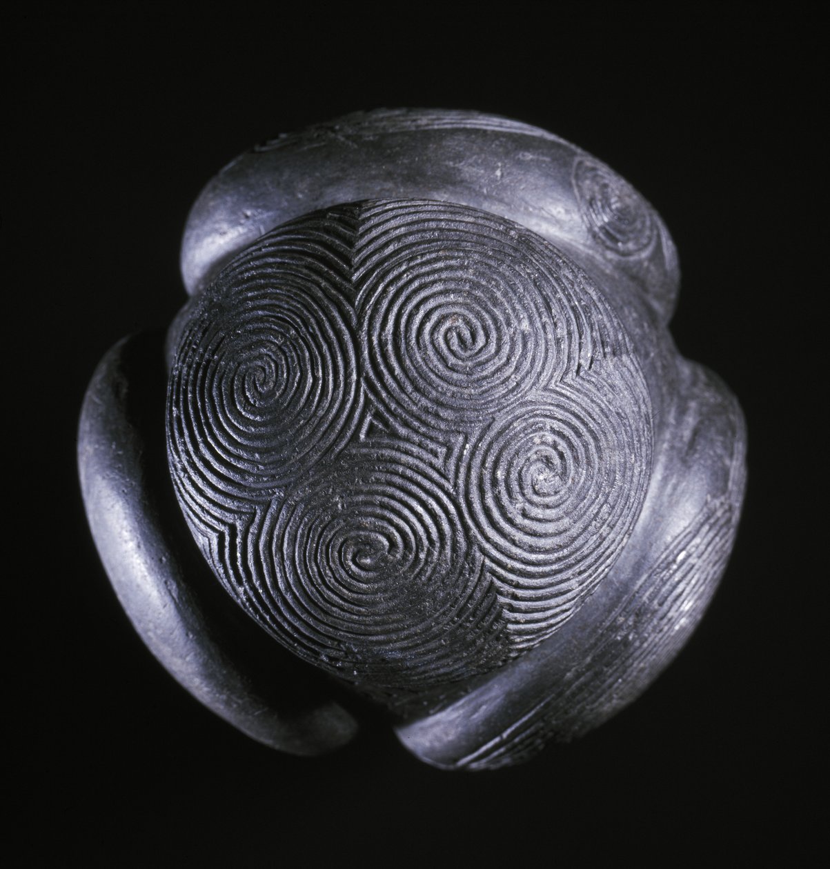 Bola esculpida em Glass Hill, Towie, Aberdeenshire, Neolítico, c.3000 a.C. de Unbekannt