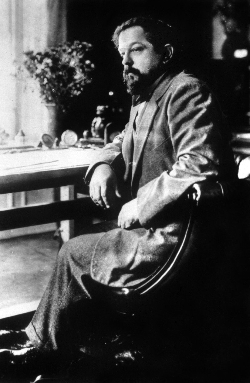 Claude Debussy, compositor francês, c. 1905 (fotografia a preto e branco) de Unbekannter Künstler
