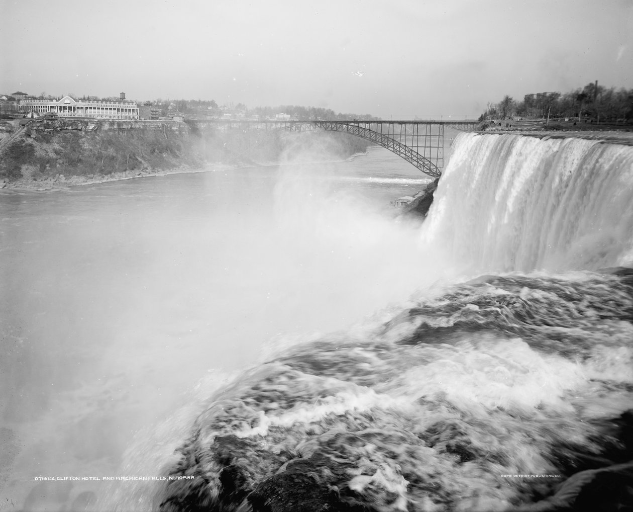 Hotel Clifton e American Falls, Niágara de Unbekannter Künstler