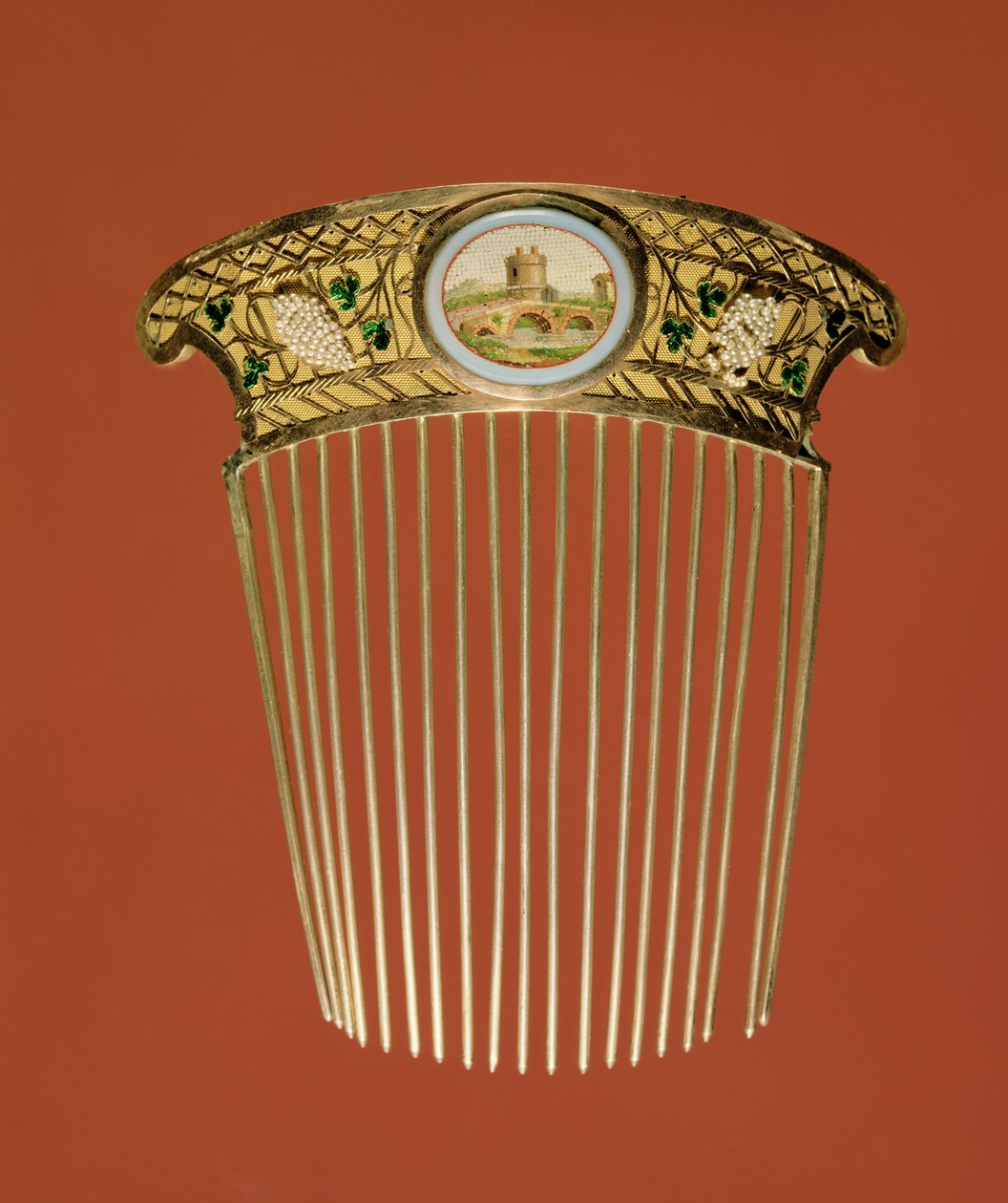 Pente, Paris 1788-1805 (ouro, prata, pérolas, esmalte e mosaico) de Unbekannt