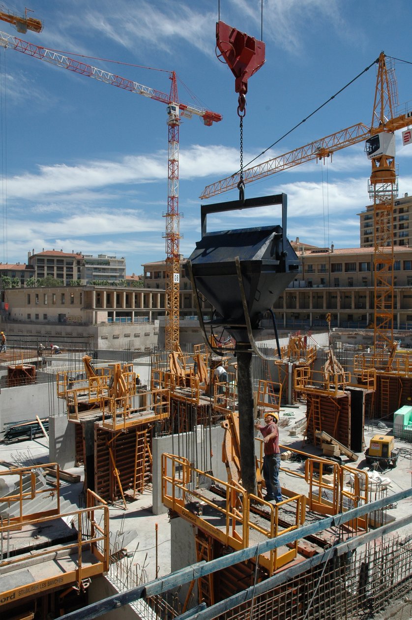 Canteiro de obras dos novos bairros de Aix en Provence (Aix-en-Provence) de Unbekannter Künstler