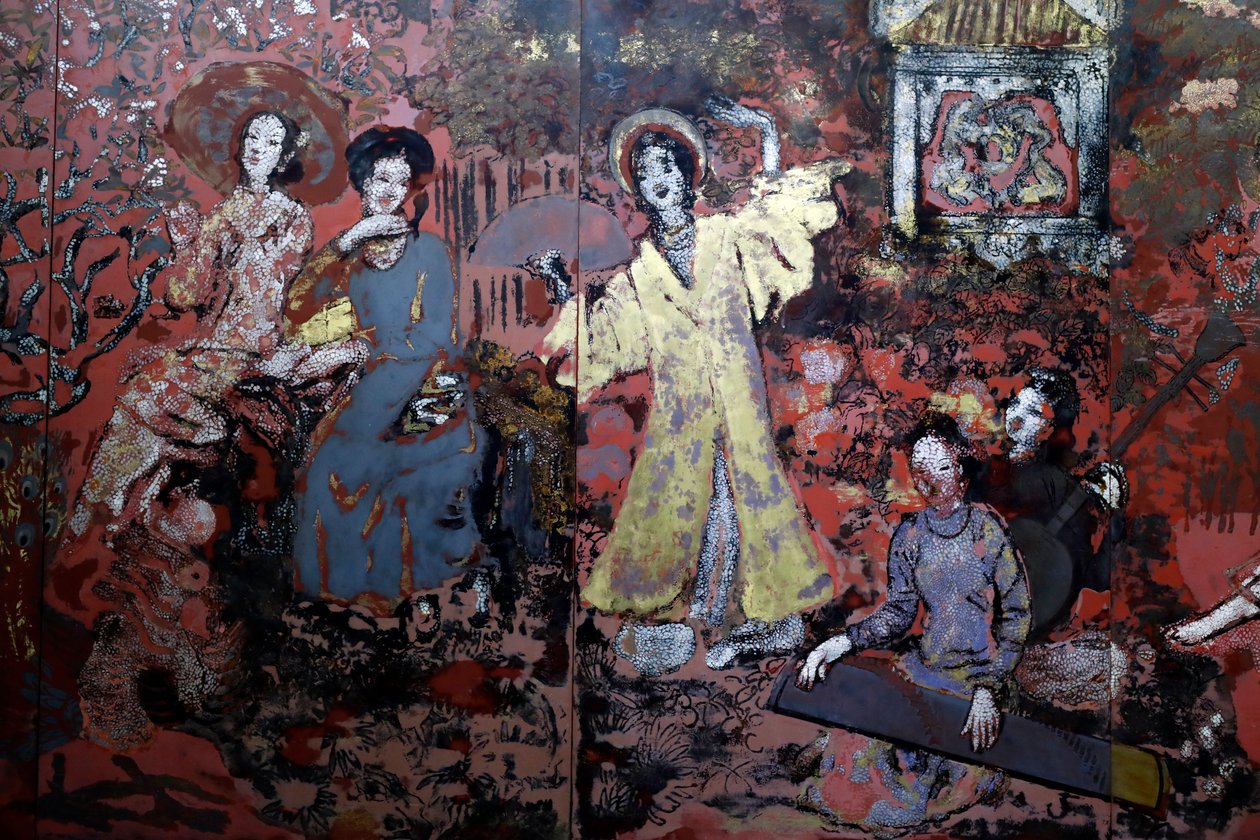 Museu de Belas Artes, Museu, Mulher, Laca sobre madeira, Central, Sul, Primavera Norte por Nguyen Gia Tri, Detalhe, Cidade de Ho Chi Minh, Vietnã, 2018 (foto) de Unbekannt