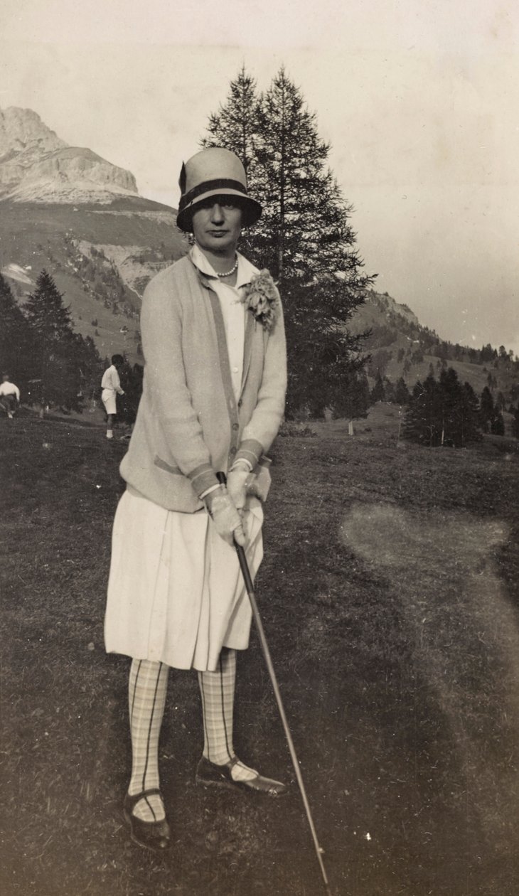 Jogador de golfe no Lago Carezza de Unbekannter Künstler