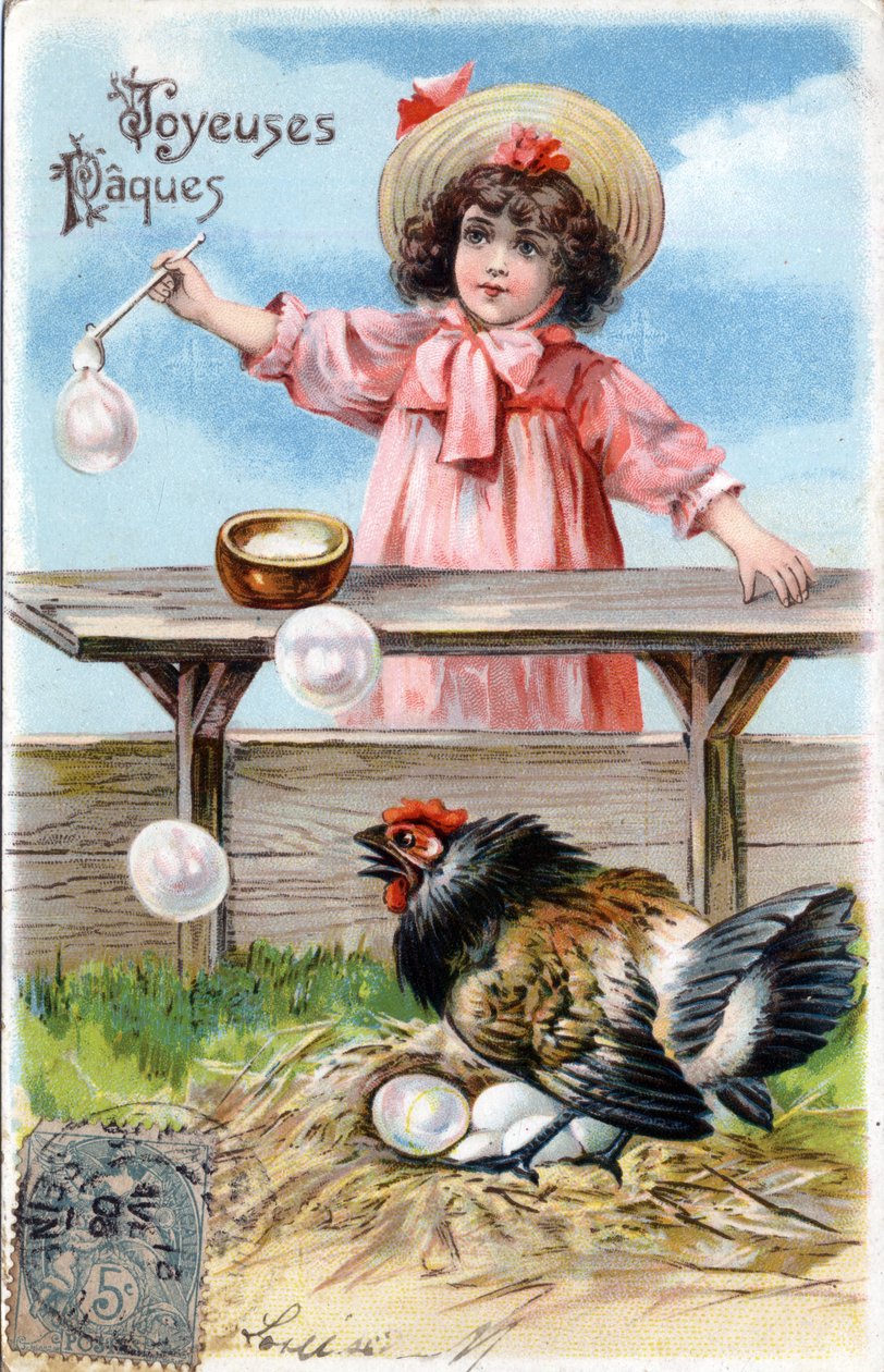 Cartão de Boas Festas da Páscoa: uma galinha que cobre os ovos olha curiosamente para as bolhas de sabão feitas por uma menina - Cartão Postal de 1900-1909 de Unbekannt