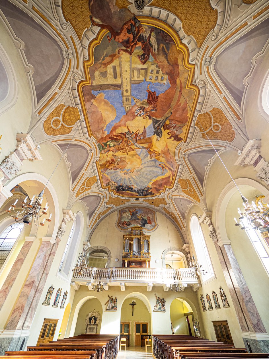 Interior, pintura de tecto por Hans Andre, Servitenkirche, Innsbruck, Tyrol, Áustria, Europa (foto) de Unbekannter Künstler