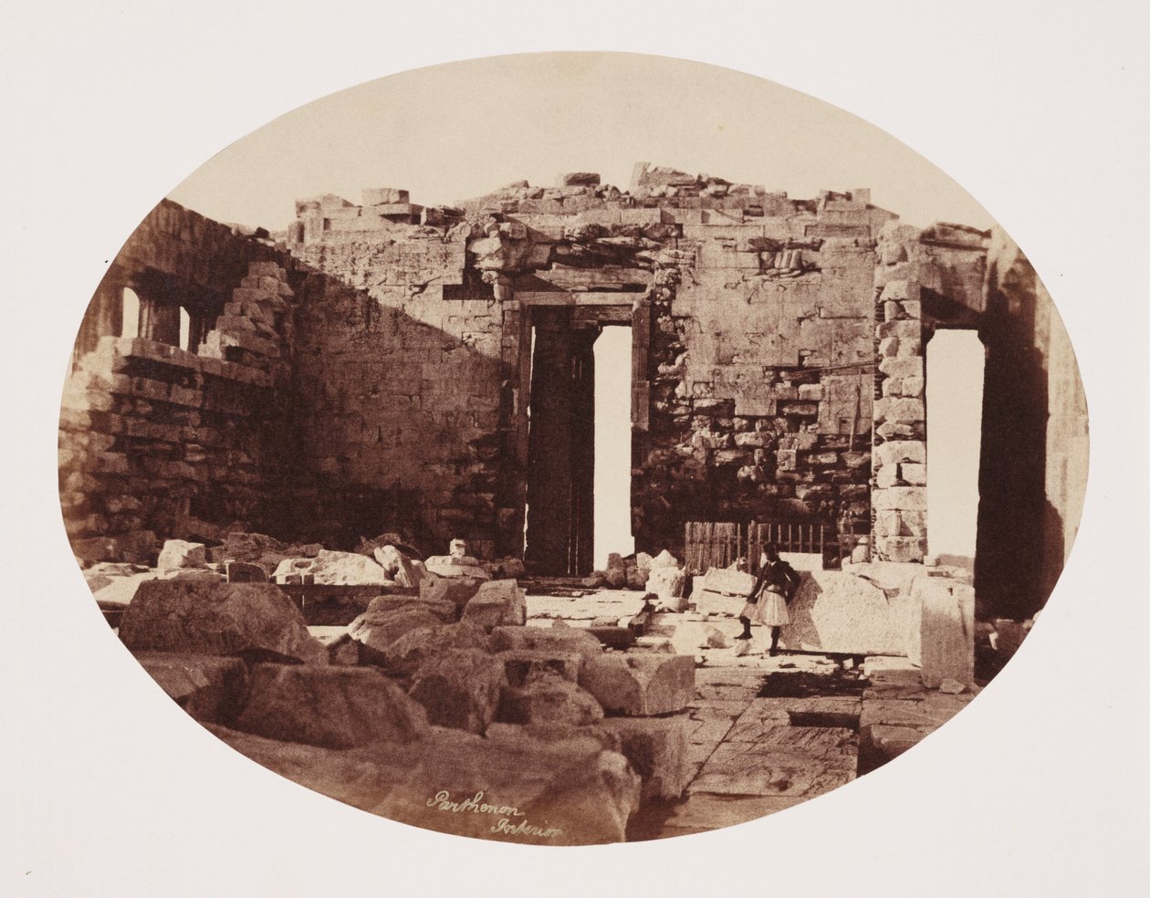 Interior do Pártenon, Atenas, c 1849 de Unbekannt