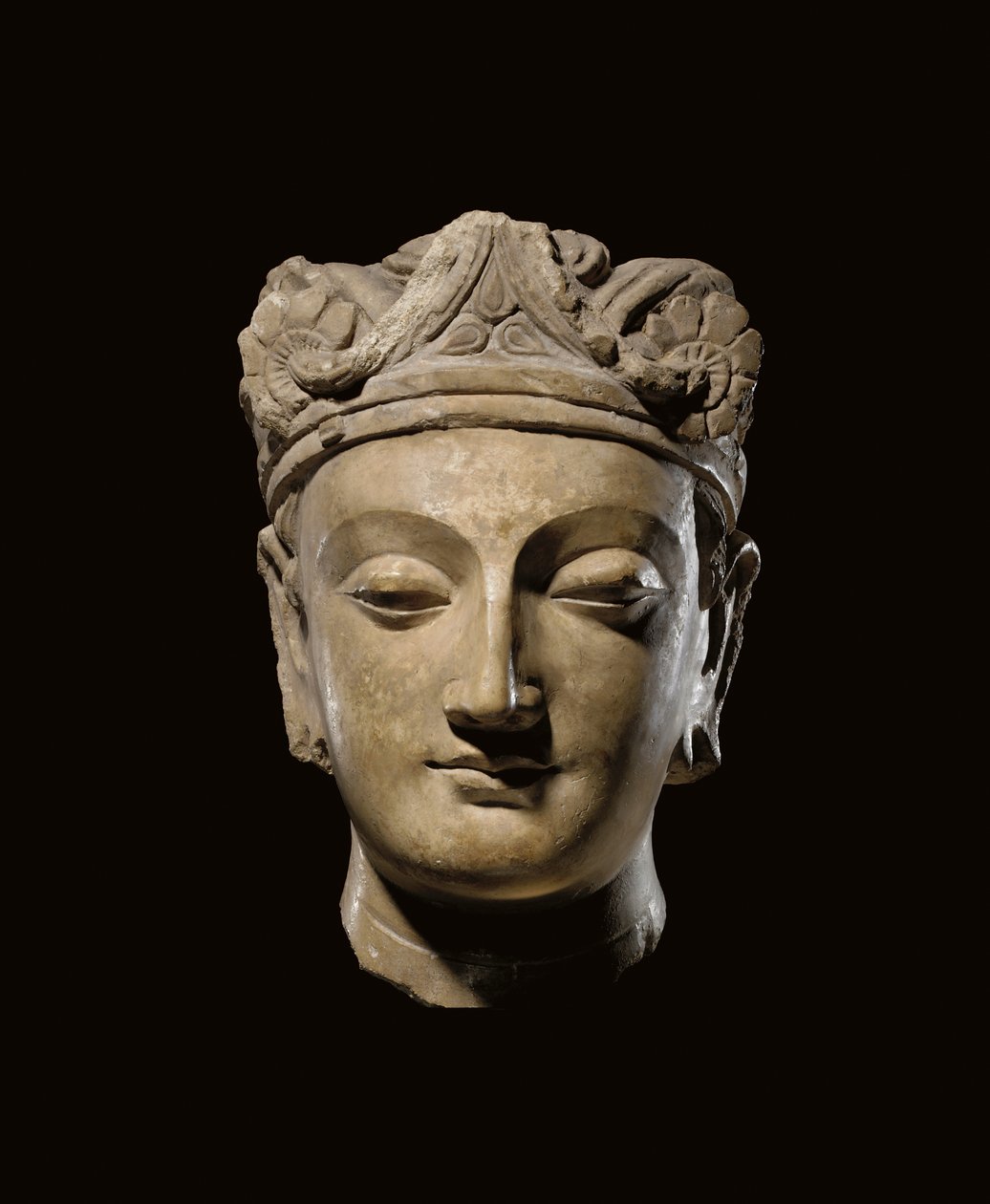 Cabeça Gandharan monumental de um Bodhisattva, séculos II-III de Unbekannt