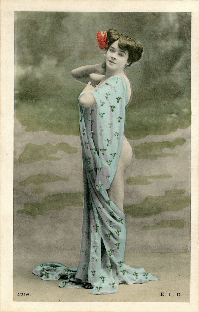Mulher nua, c. início dos anos 1900 (cartão postal) de Alec Hunter