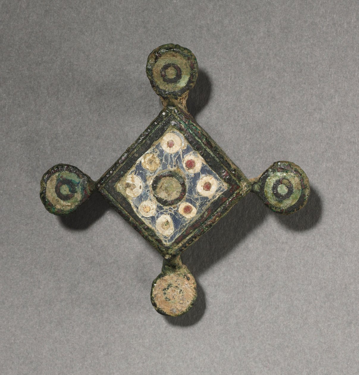 Broche decorativo, c.100-300 de Unbekannt