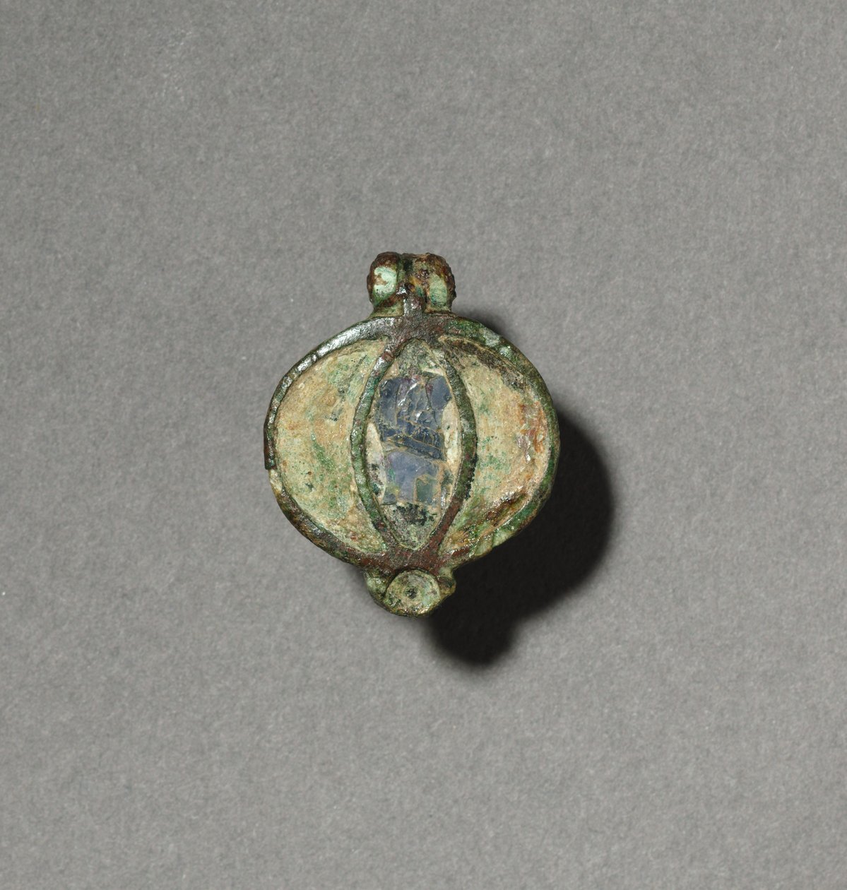 Broche decorativo, c.100-300 de Unbekannt