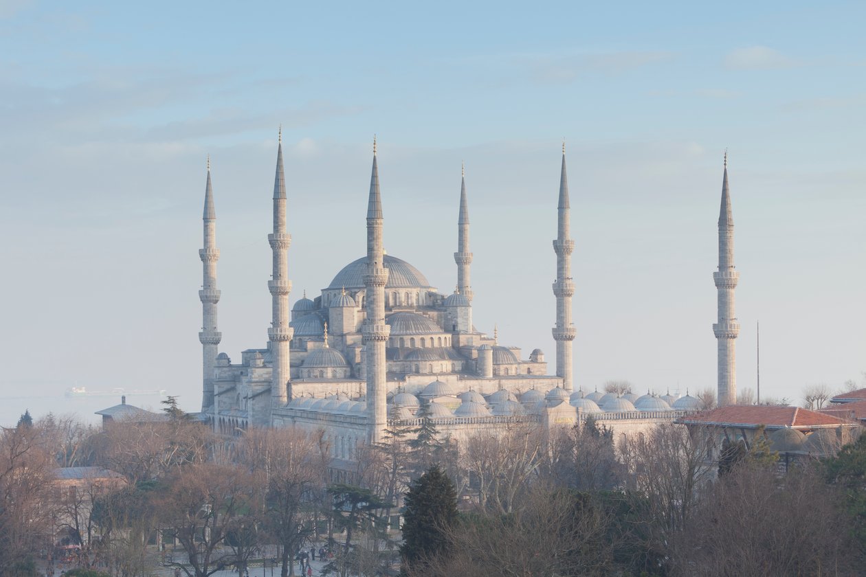 Vista panorâmica da mesquita azul pouco antes do pôr-do-sol, Istambul, Turquia (foto) de Unbekannter Künstler