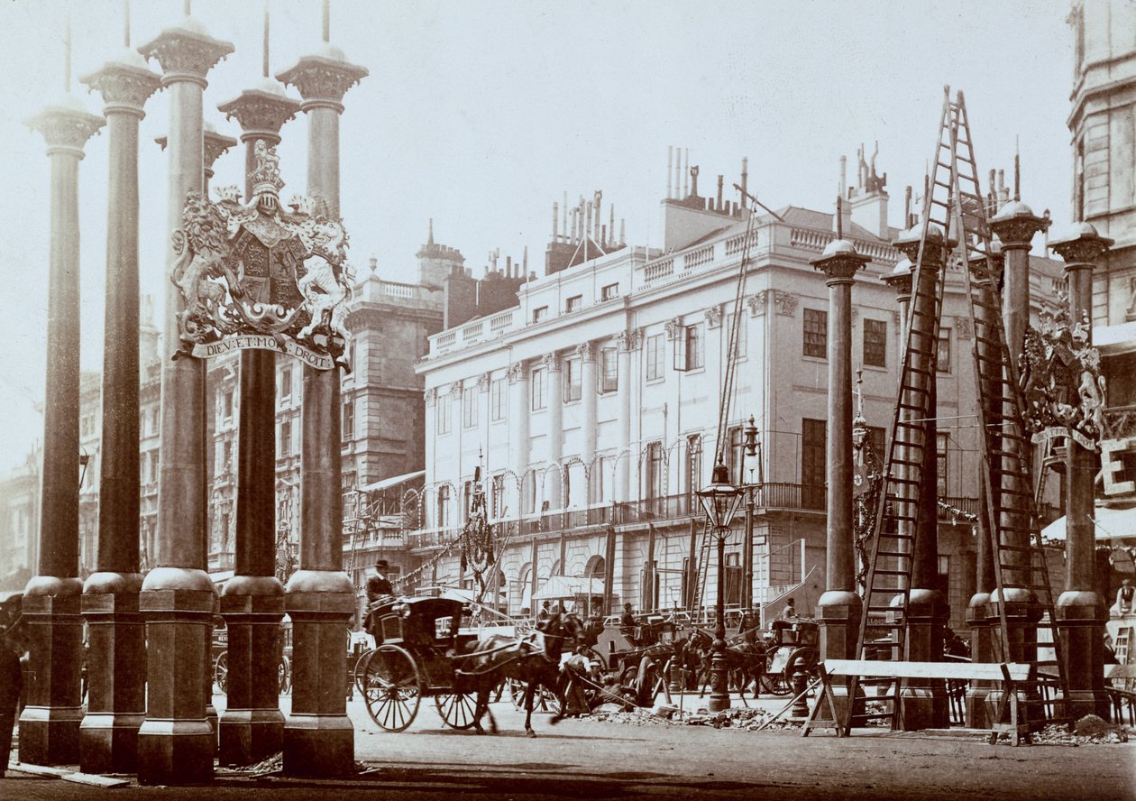 Park Lane é decorado para o Jubileu da Rainha Victoria