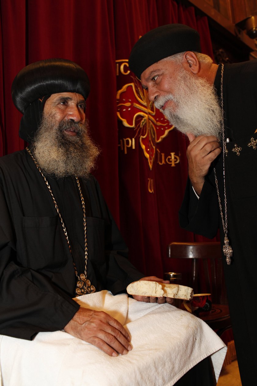 Sacerdotes na igreja copta Abbassiya Le Caire Egypte de Unbekannt