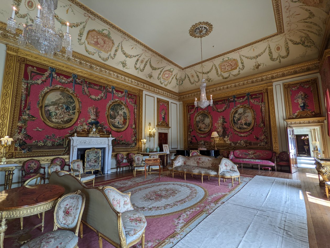 Red Tapestry Drawing Room, Nottinghamshire, Inglaterra (foto) de Unbekannter Künstler