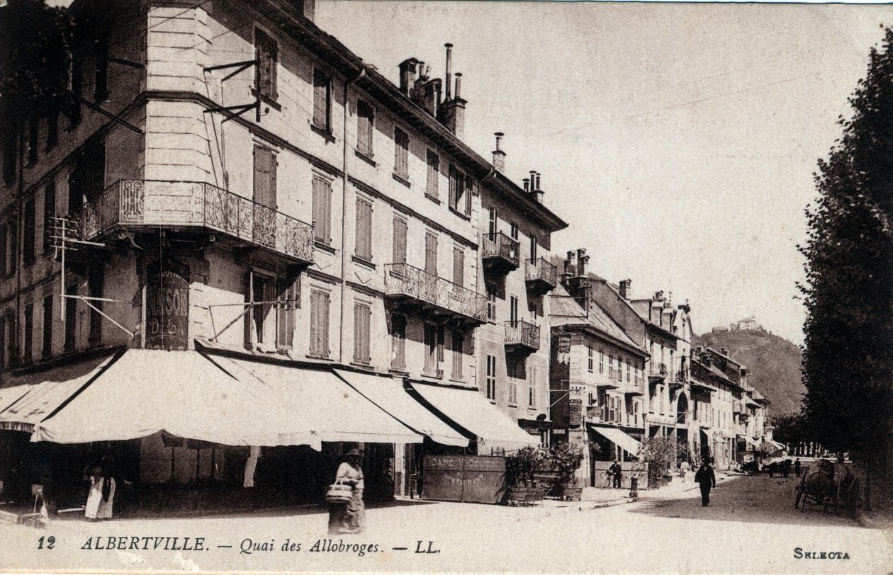 Rhone Alpes, Savoie (73), Albertville: vista do Quai des Allobroges - Cartão postal final do século 19-20 de William M. Timlin