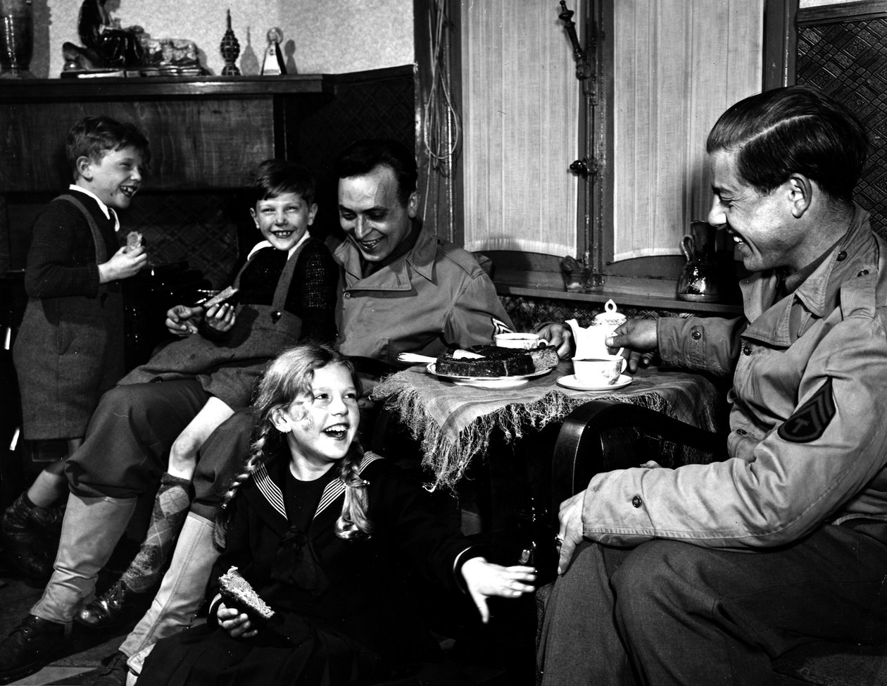Segunda Guerra Mundial (1939-1945) - Segunda Guerra Mundial (II Guerra Mundial ou 2ª Guerra Mundial): Charleroi (Bélgica), 14 de janeiro de Unbekannt