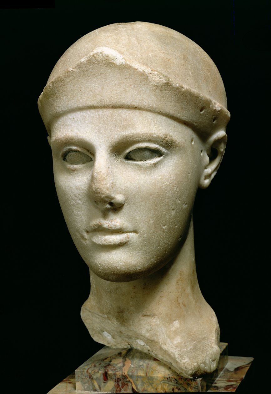 A Atena de Aegina, com capacete, cabeça de estátua, grego, Aeginetan, c.460 a.C. (mármore) de Unbekannt