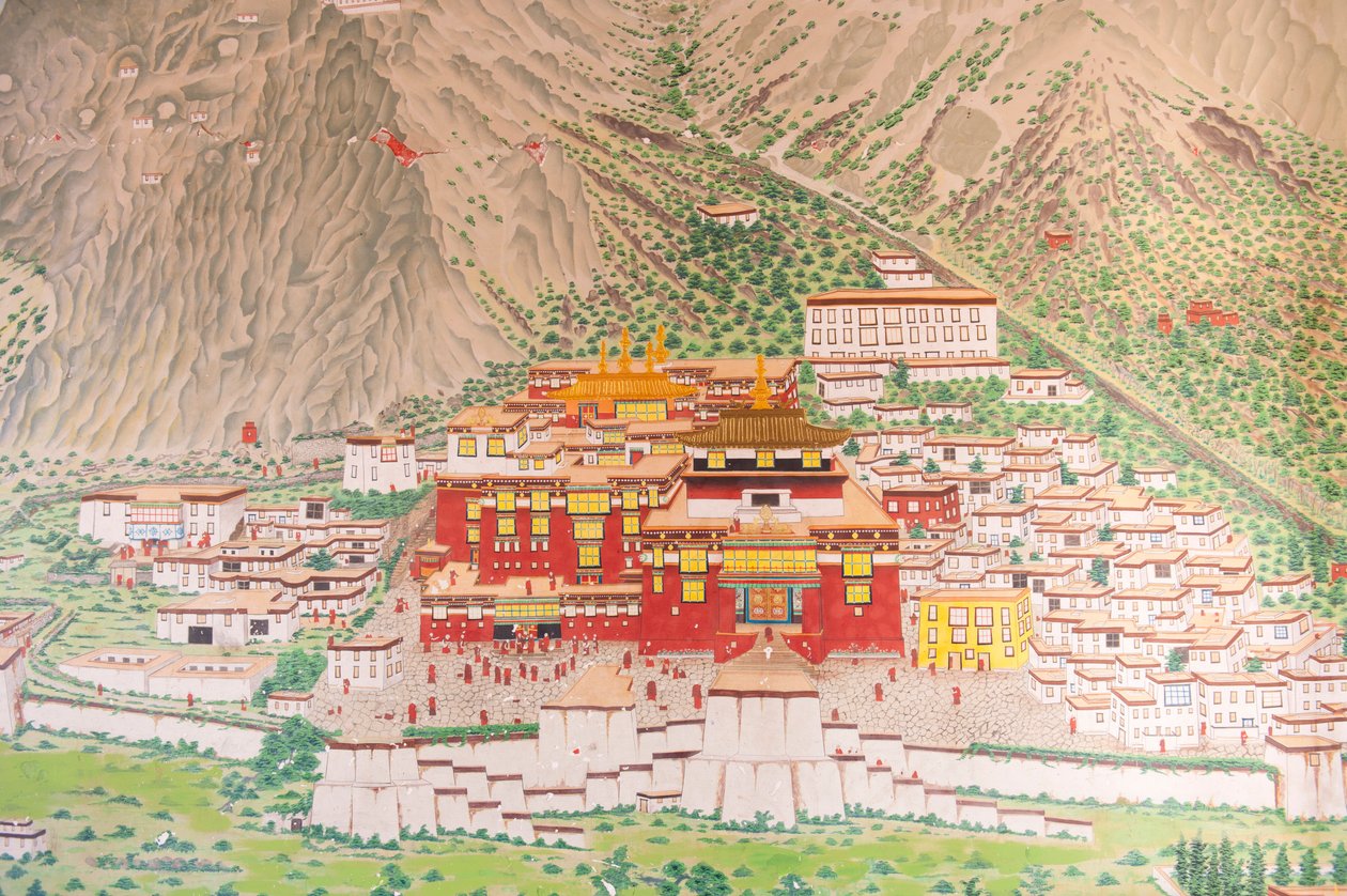 Budismo Tibetano; mosteiro principal da linhagem Karma Kagyu; Tsurphu no Tibete; mural na entrada do mosteiro Rumtek perto de Gangtok; Sikkim; Himalaias; Índia; Sul da Ásia; Ásia de Unbekannt