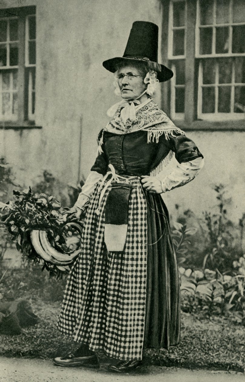País de Gales. Uma velha galesa de idade, fiel ao traje nacional. 1920 de Unbekannt