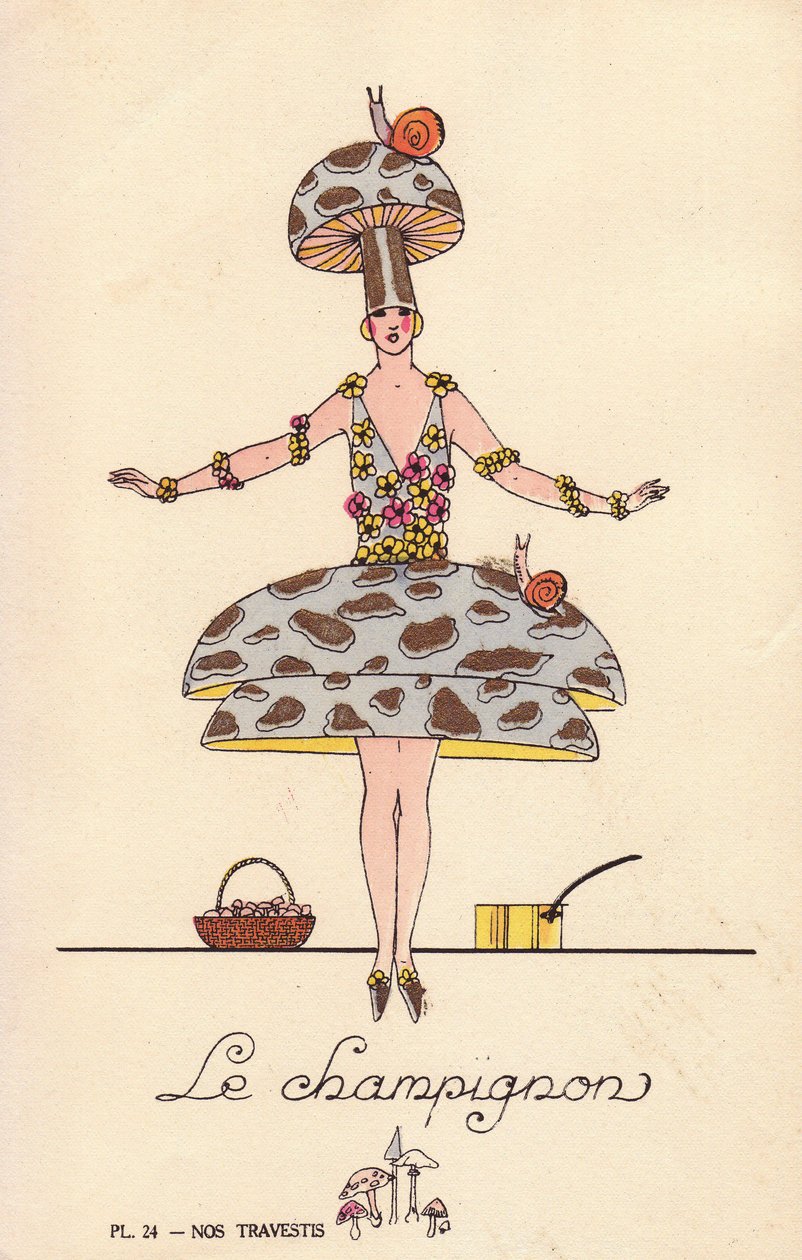 Mulher num fato de fantasia de cogumelo, com cogumelo, chapéu e vestido em forma de cogumelo, decorado com caracóis e flores. Litografia de artista desconhecido com coloração manual a estêncil de "Nos Travestis" (Os nossos fatos de fantasia), Paris de Unbekannter Künstler
