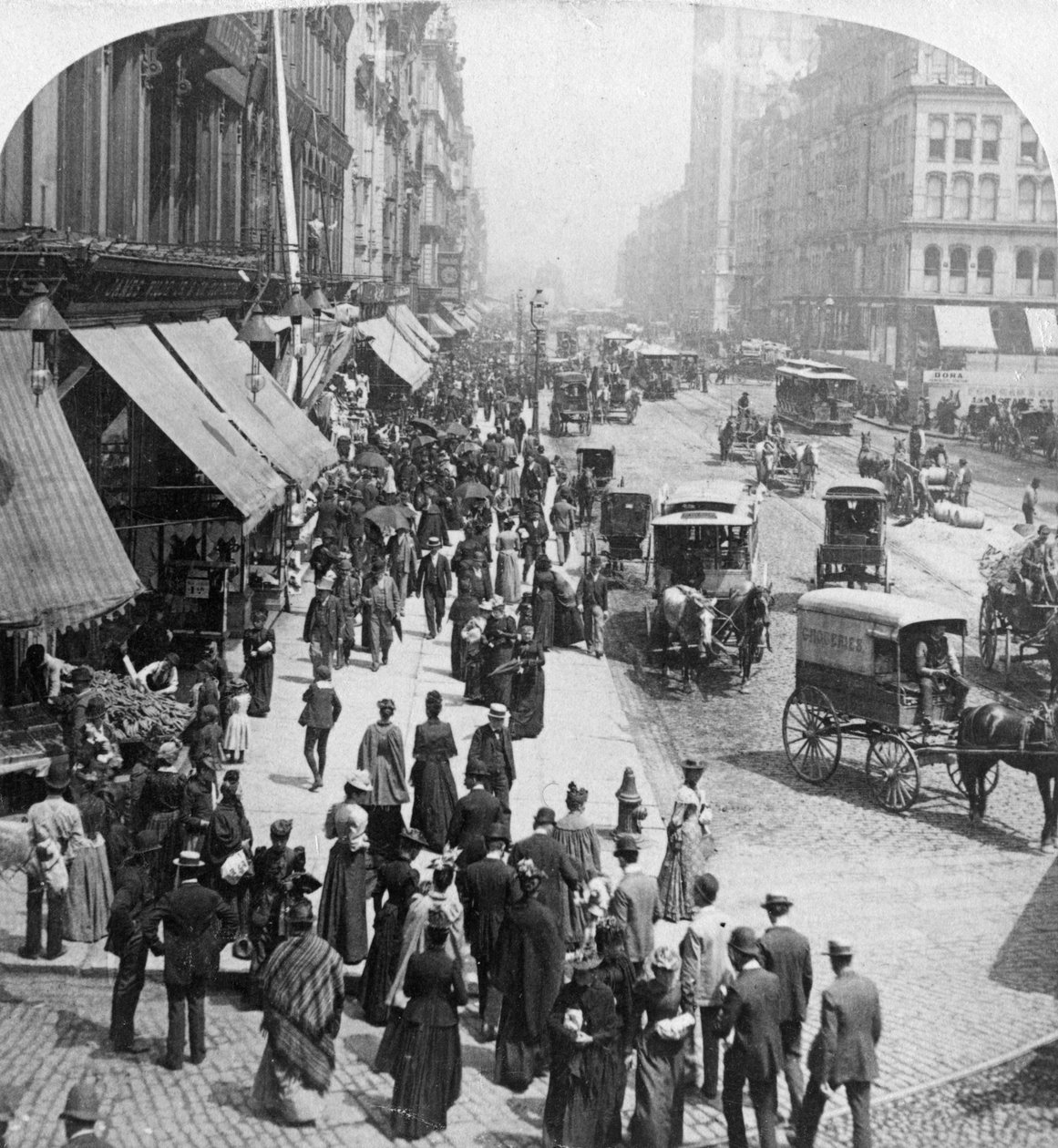Uma cena de rua em Chicago, Illinois, EUA, 1896. de Underwood and Underwood