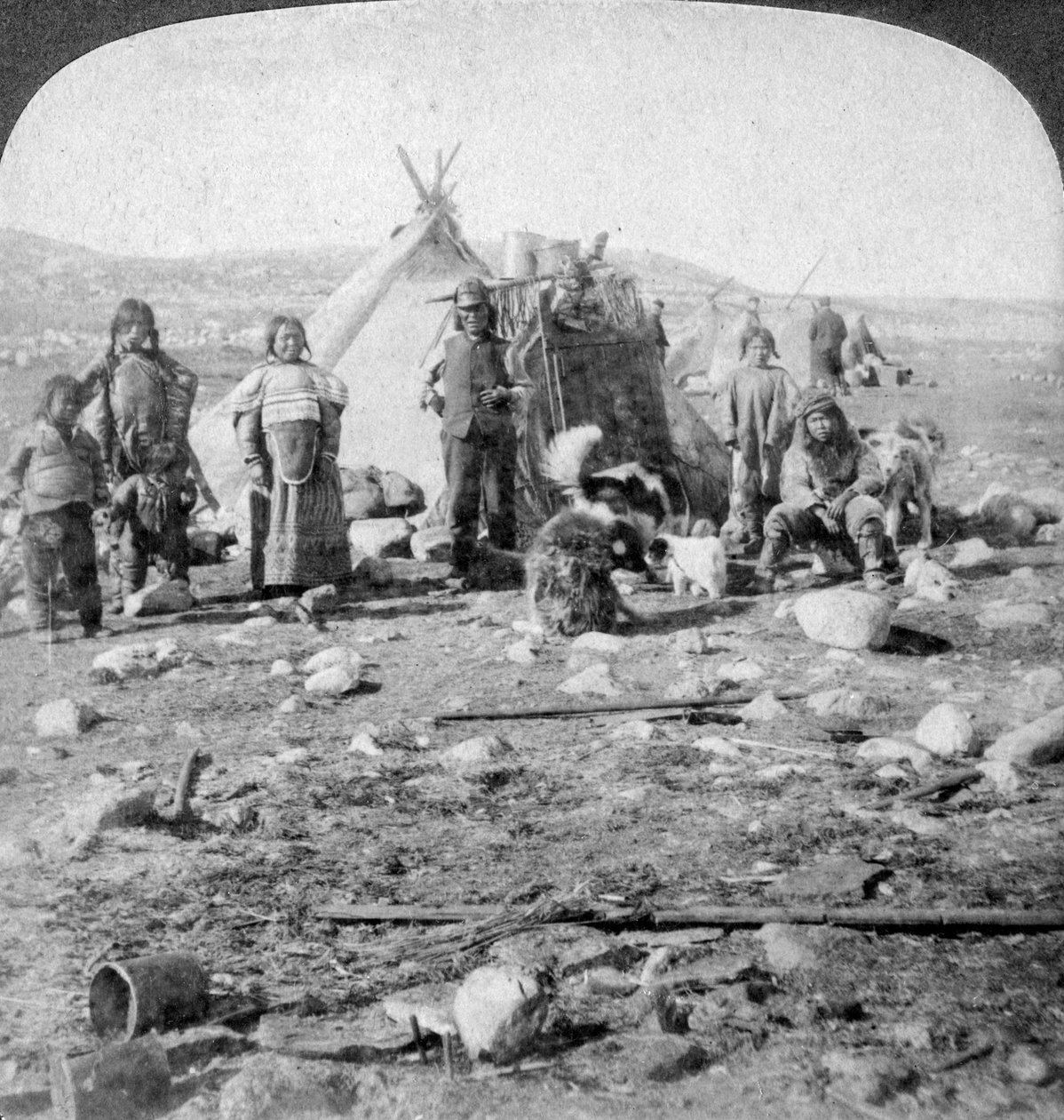 Esquimós, Groenlândia do Norte, 1904. de Underwood and Underwood