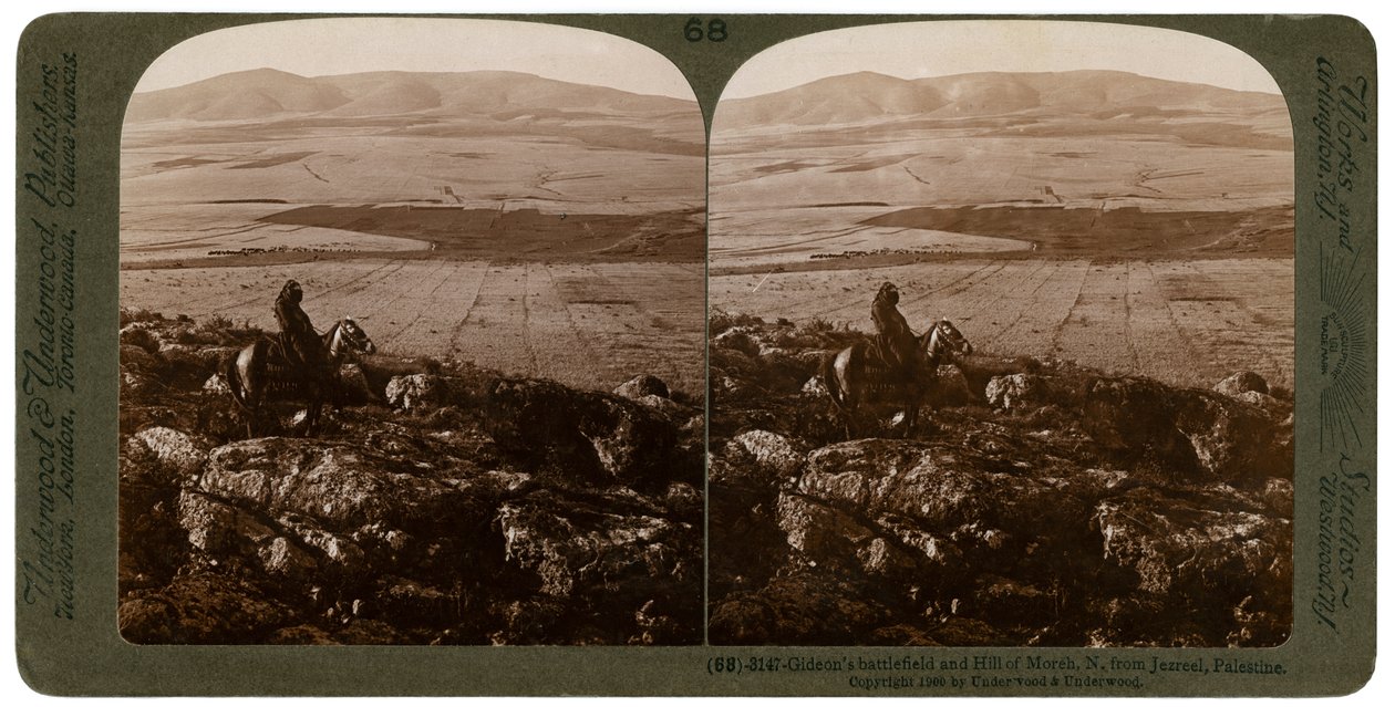 Campo de batalha de Gideons e o monte de Moreh, ao norte de Jezreel, Palestina, 1900. de Underwood and Underwood