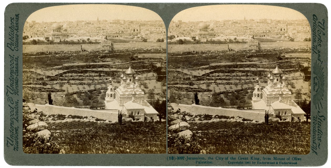 Jerusalém, como visto do Monte das Oliveiras, Palestina, 1901. de Underwood and Underwood