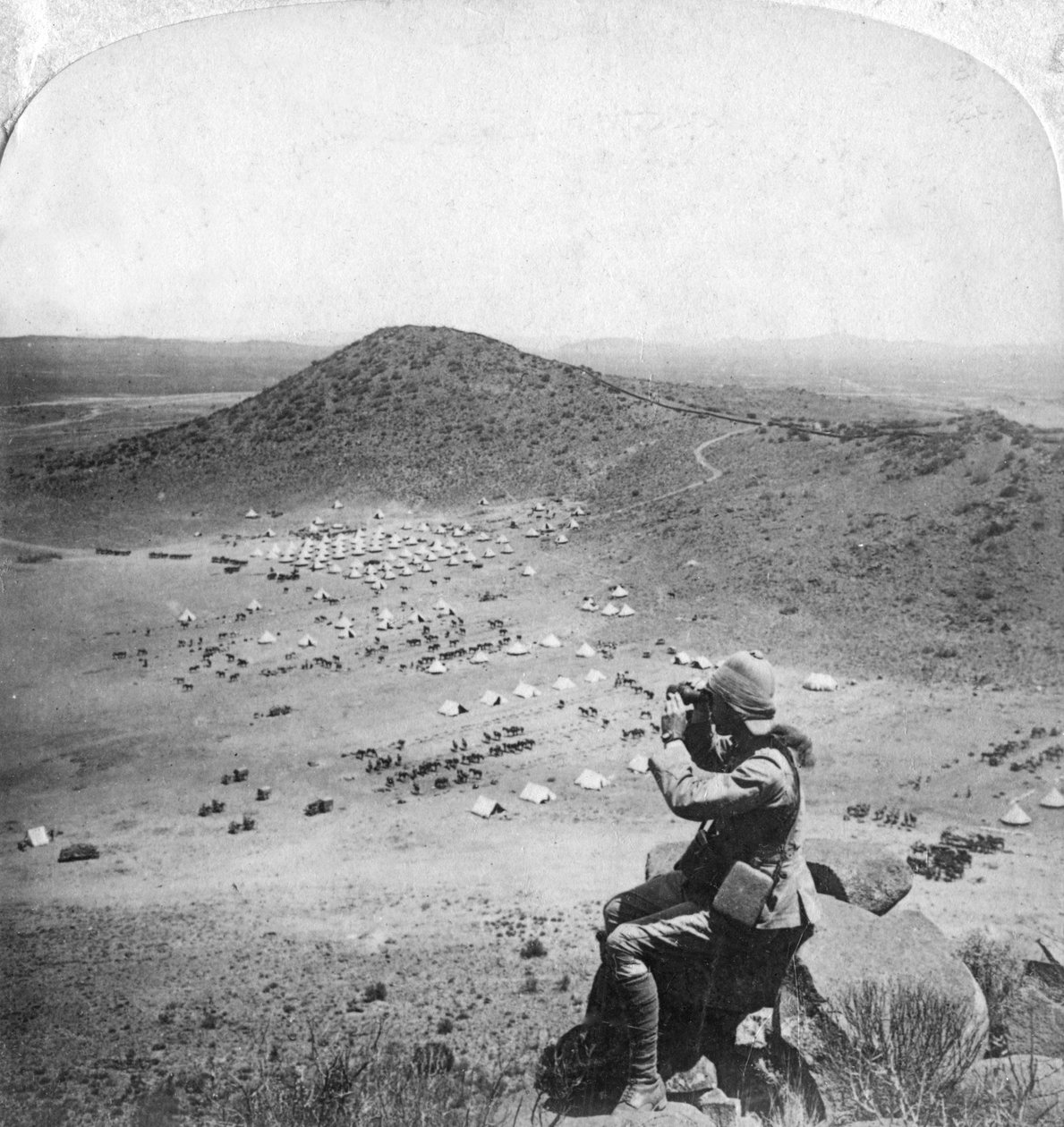 Olhando para o Estado Livre de Orange, Boer War, África do Sul, 1900. de Underwood and Underwood
