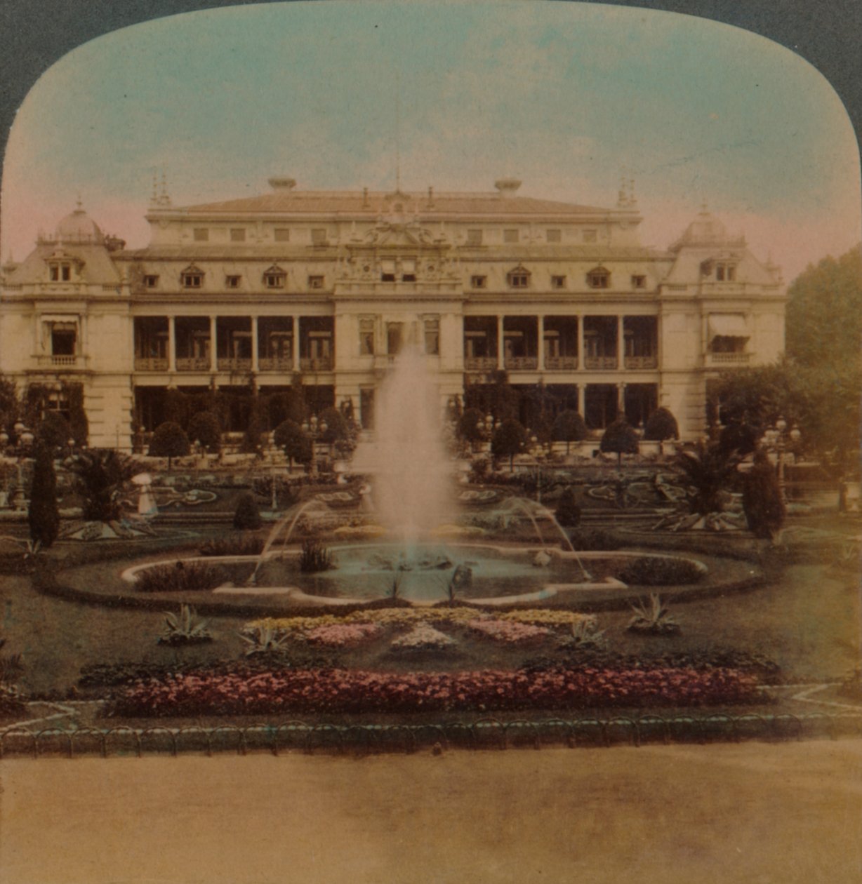 Palm Gardens, Frankfort, Alemanha, 1894. Artistas: Elmer Underwood, Bert Elias Underwood. de Underwood and Underwood