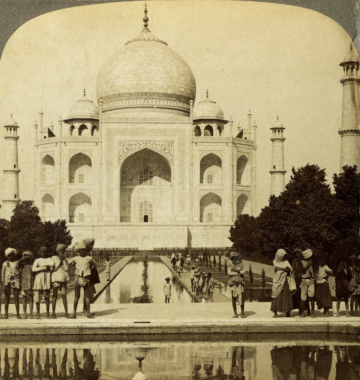 Taj Mahal, Agra, Uttar Pradesh, Índia. de Underwood and Underwood