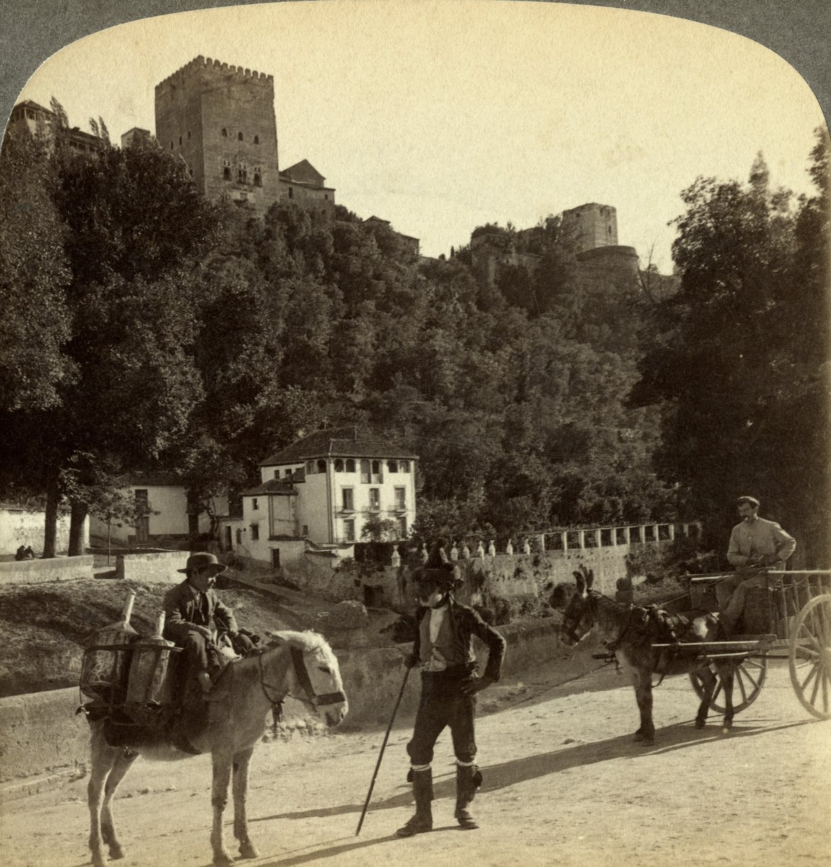 O Alhambra, Granada, Andaluzia, Espanha. de Underwood and Underwood