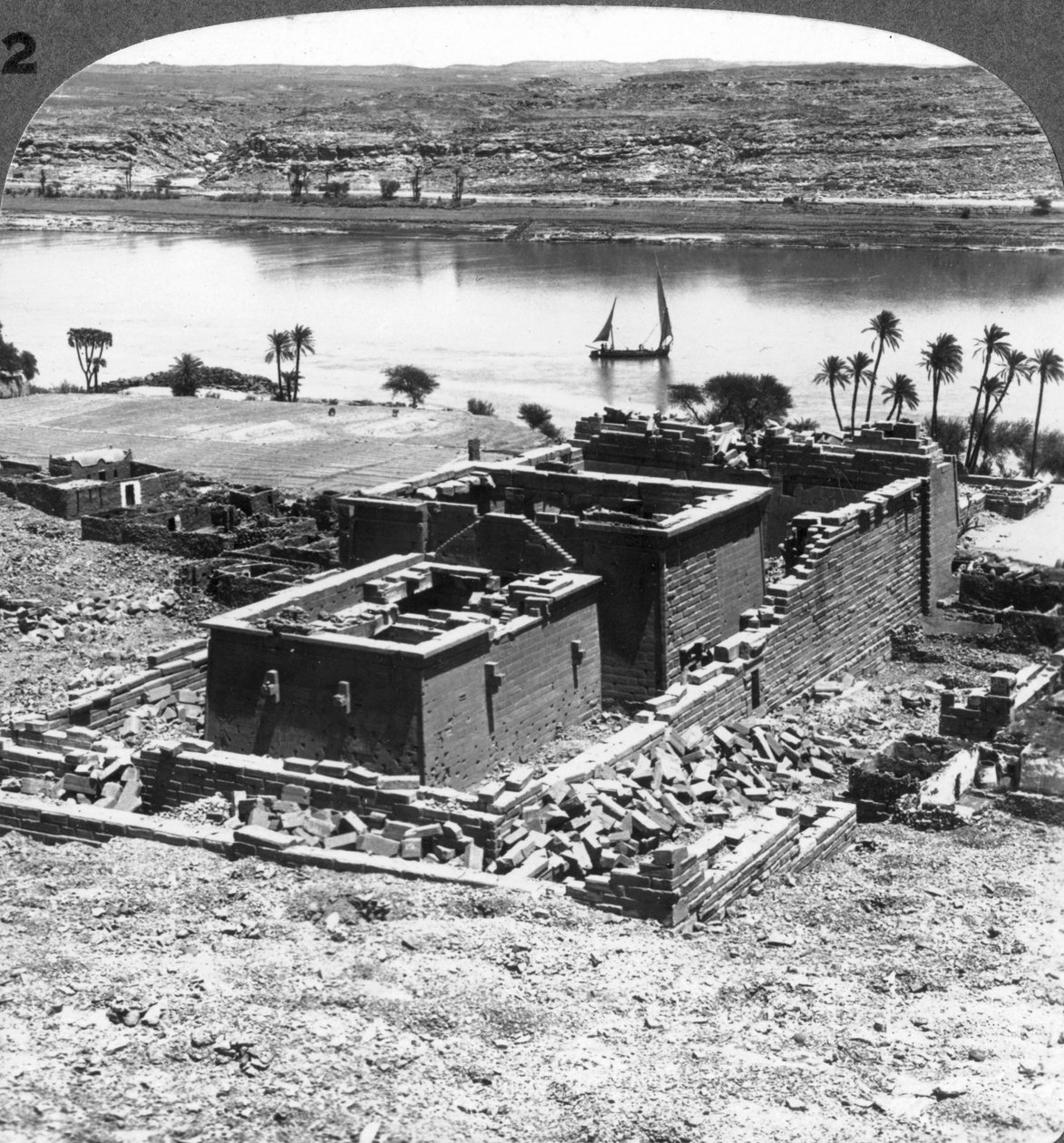 O templo núbio de Kalabsheh, Egito, 1905. de Underwood and Underwood