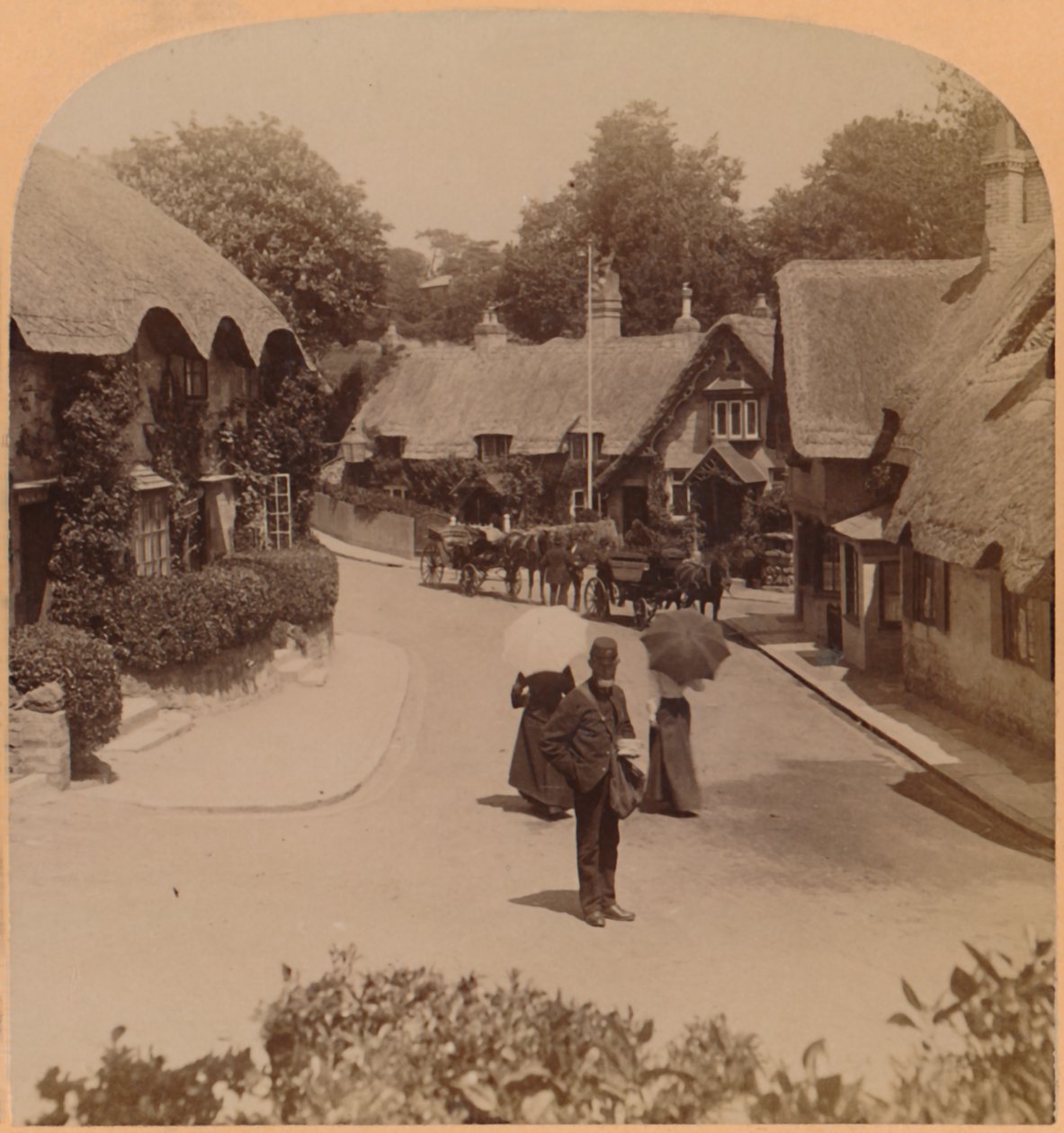 As casas catitas de Shanklin, ilha FO Wight, Inglaterra, 1900. de Underwood and Underwood