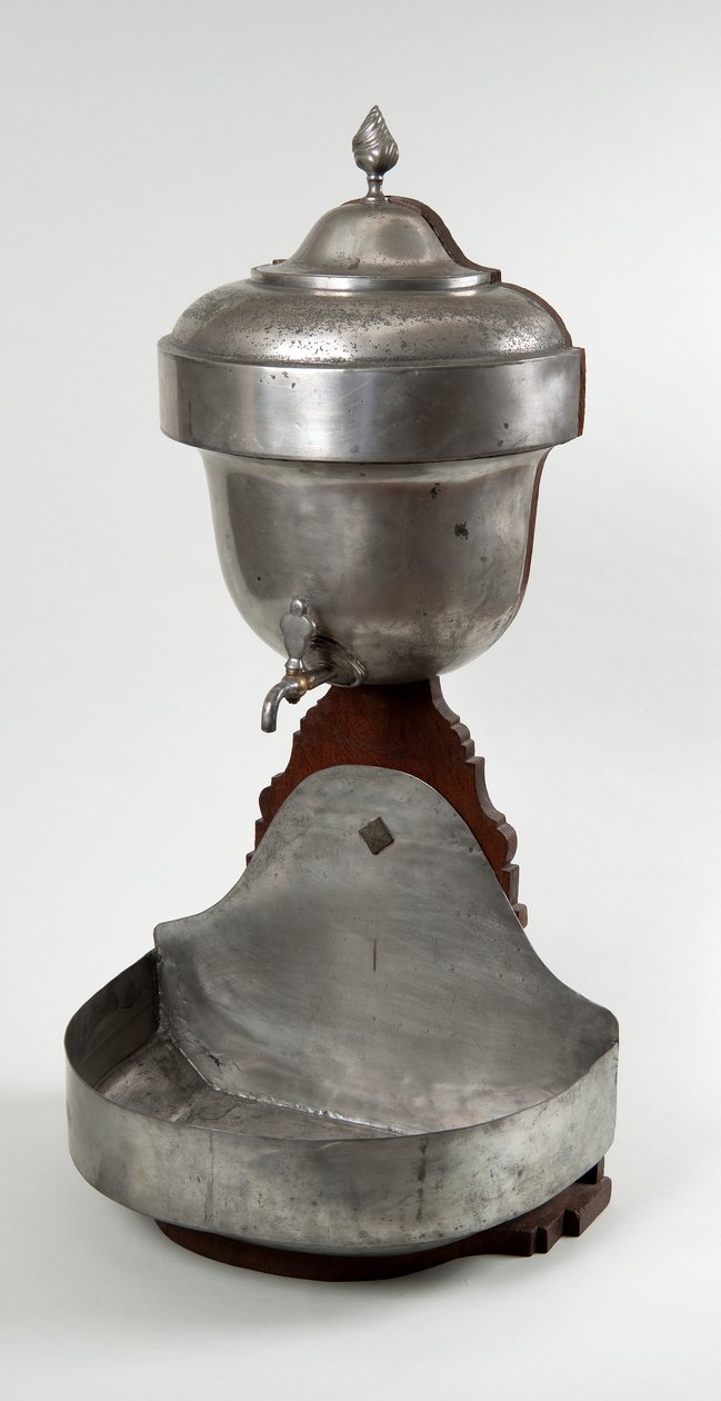 Cisterna de Parede com Bacia de Unidentified Maker