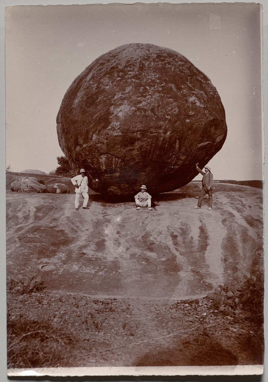Bola de Manteiga de Krishna, Mahabalipuram de Unidentified Photographer