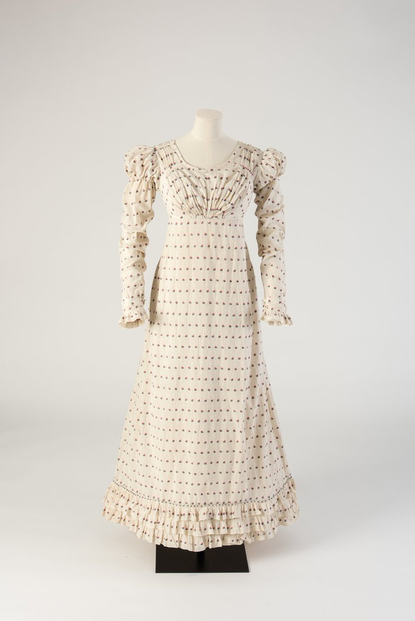 Vestido de algodão branco tecido com mancha vermelha e azul, 1816 (algodão) de Unbekannt Unbekannt