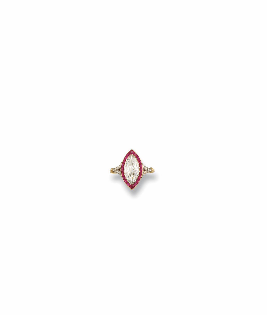 Um anel de diamante e rubi da Belle Epoque, c.1893 (diamantes, rubis, platina e ouro) de Unknown artist