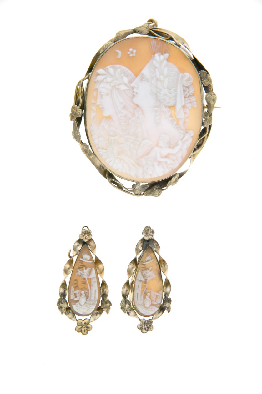 Broche e brincos a condizer de Unknown artist