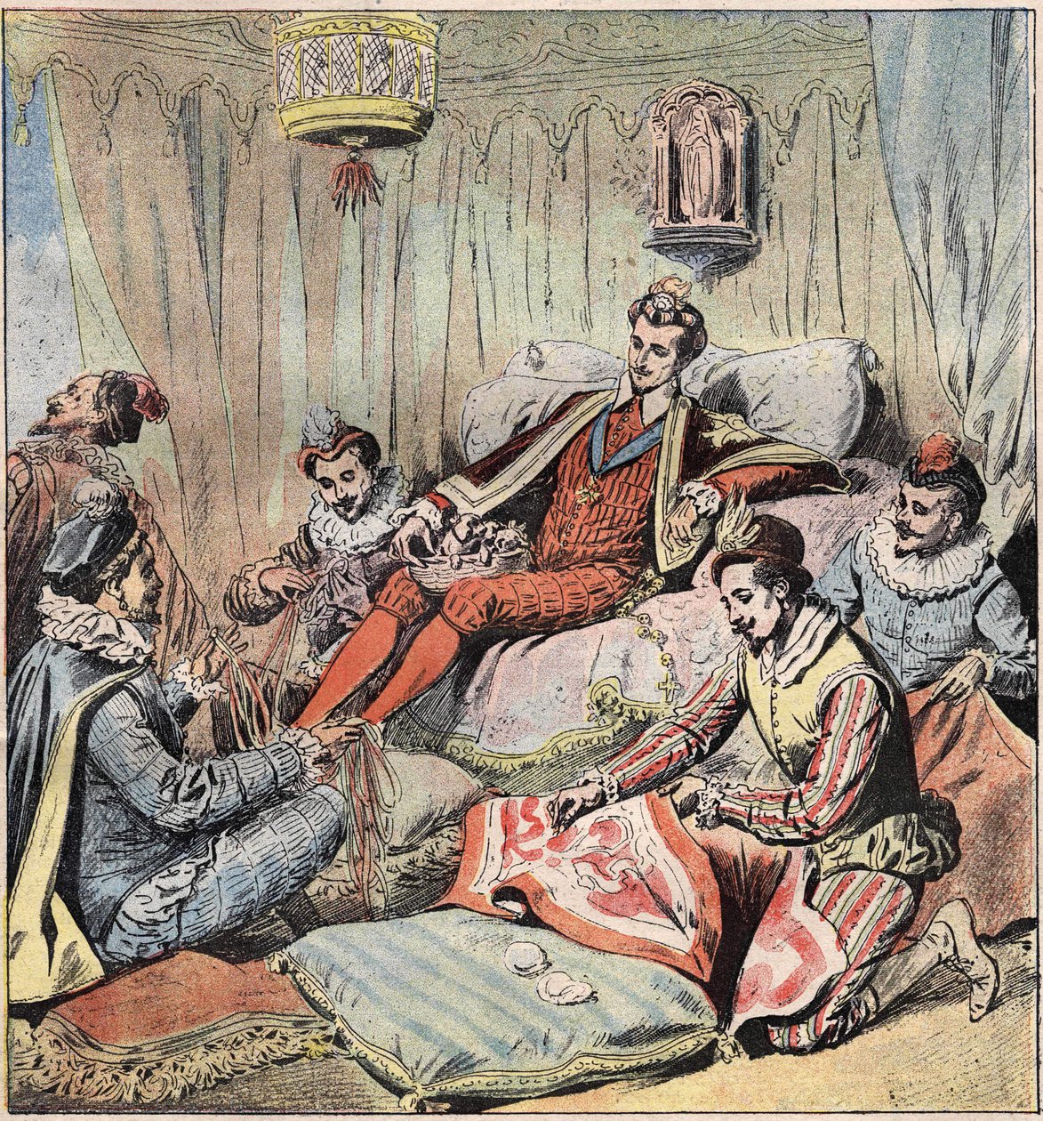 Henrique III (1551 - 1589) e as suas cuecas. O rei (Henrique III; 1551 - 1589) senta-se atrás; tem os seus pés Fitas de trança de Quelus e Maugiron; Schomberg faz uma tapeçaria... de O e Epernon olha para fora das aberturas, finalmente Chicot senta-se num  de Unknown artist