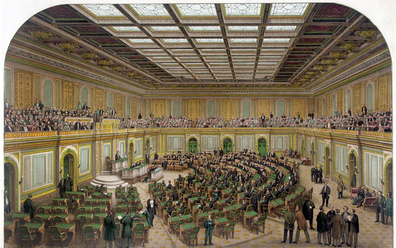 Vista interior da Câmara dos Representantes do Capitólio dos EUA mostrando o Congresso em sessão e os espectadores na galeria - Engraving 1866. de Unknown artist