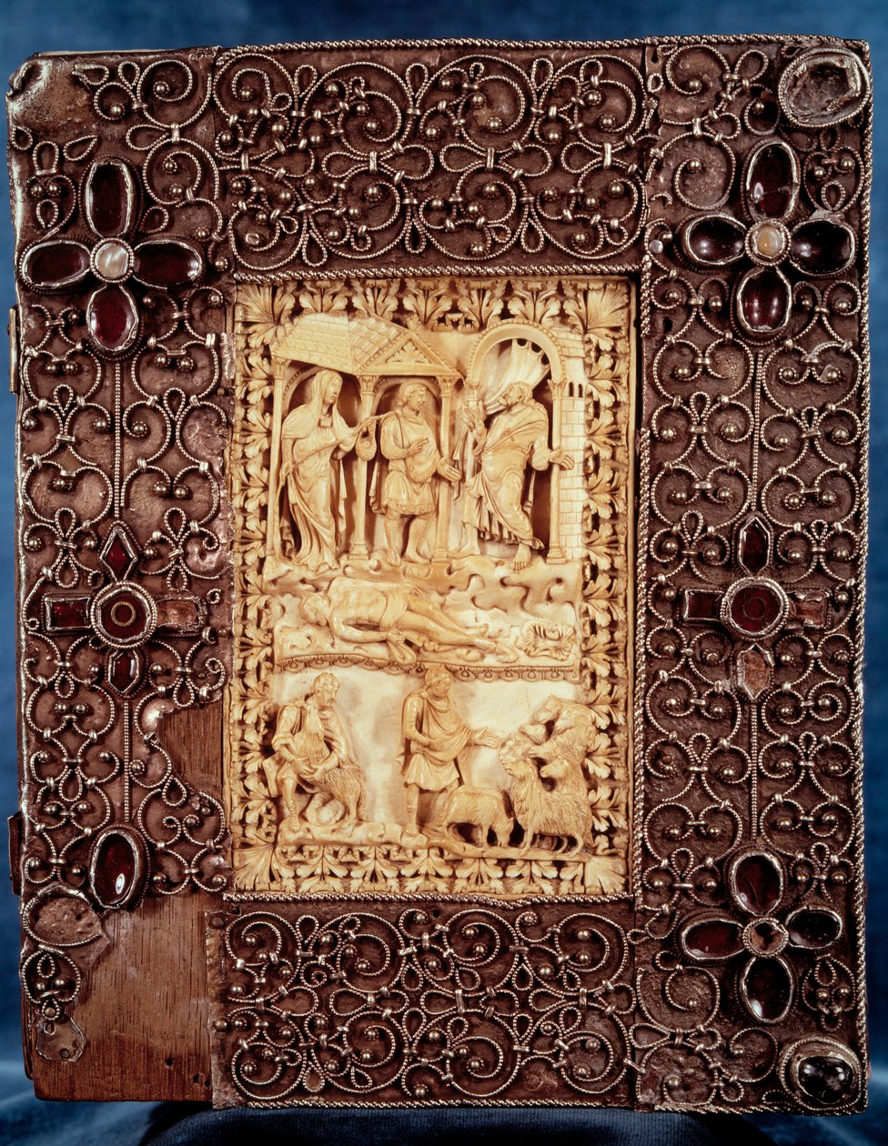 Prato inferior do Saltério de Carlos o Careca (Carlos II) (823-877): miniatura de marfim representando Nathan veio para matar a criança, ne da relação adúltera do rei de Israel David e Bethsabee. 850-875. Paris, B.N. de Unknown artist
