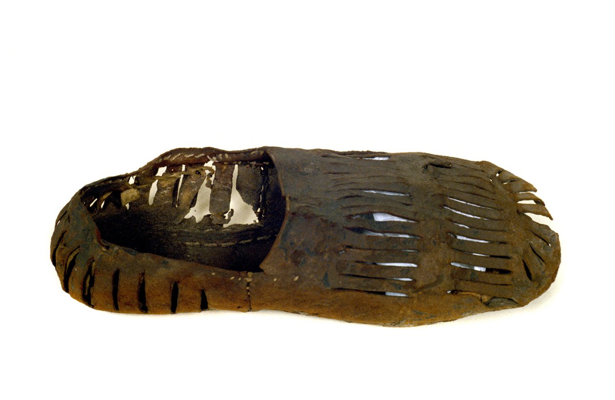 Modelo de sapatos para homens do século XVI. Museo del castello, Milão de Unknown artist