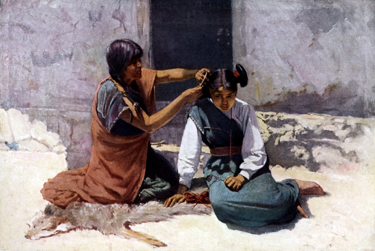 Mãe nativa americana da tribo Hopi, a arranjar o cabelo da filha para o casamento de Unknown artist